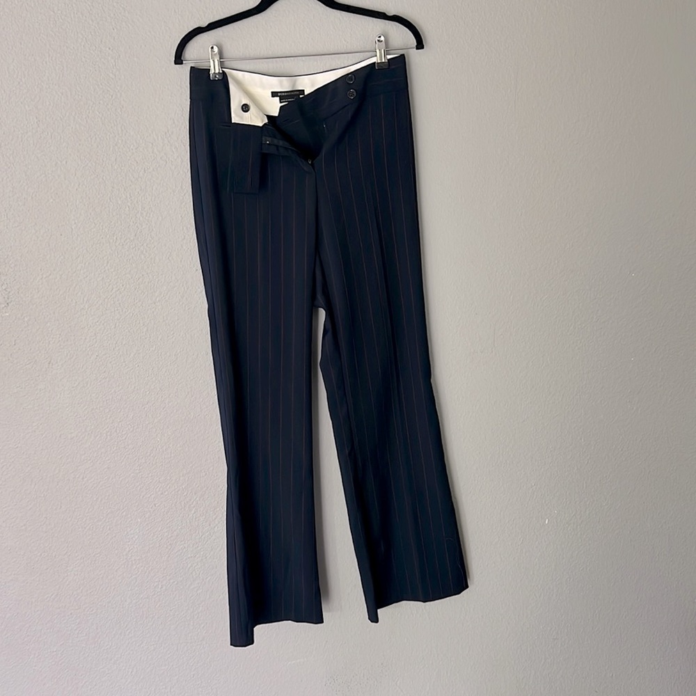 BCBG navy & red pinstripe pants size 4